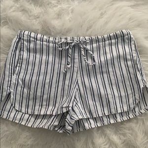 Brandy Melville stripped shorts!